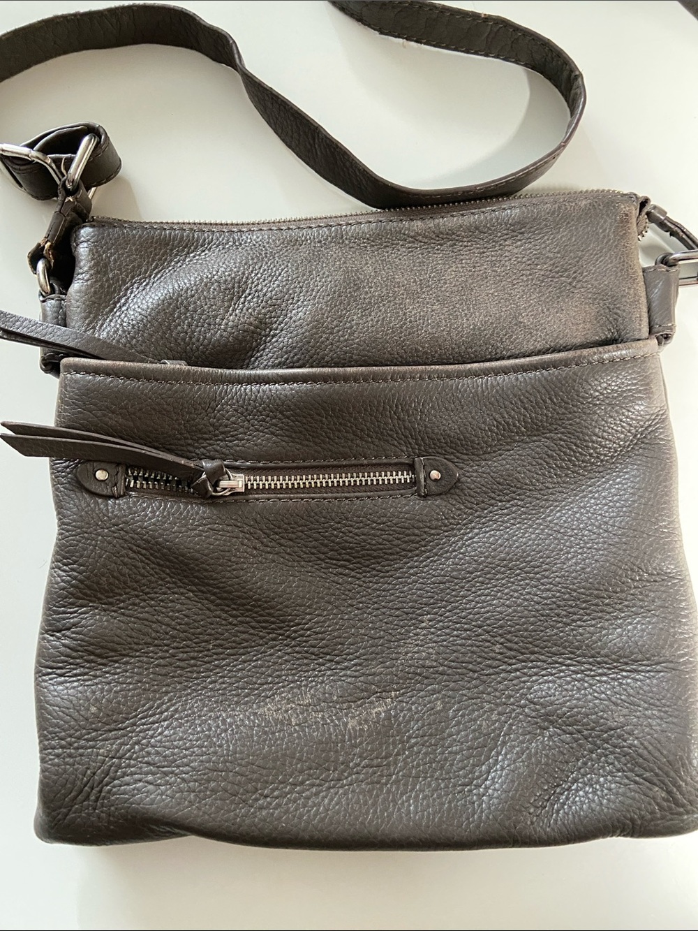 Vintage Pebble Leather Danier Leather Crossbody Bag - Picture 2 of 12